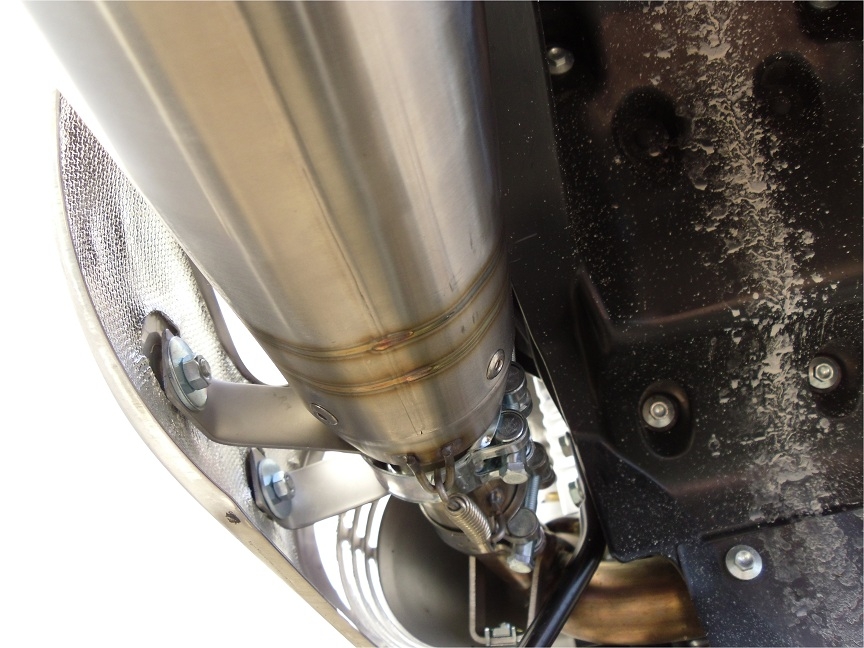 Egzoz ile uyumlu Husqvarna TE 630 E - SMS 630 - Smr 630 2010-2014, Albus Ceramic, Homologe sistem Double Susturucu ve özel bağlantı borusu 