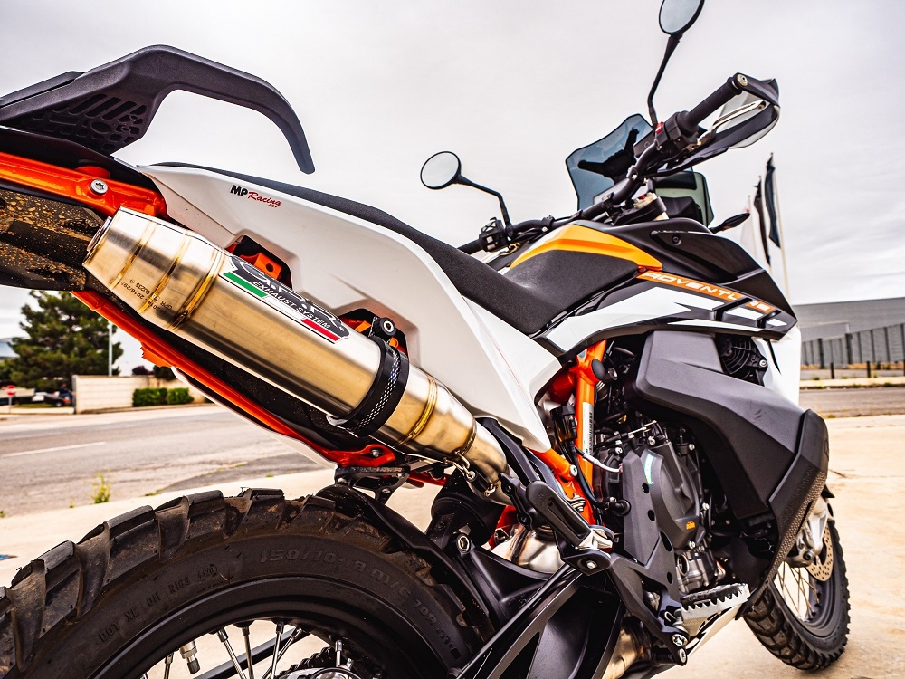 Egzoz ile uyumlu Husqvarna Norden 901 2022-2024, Deeptone Inox, Egzoz yasal, onaylı, çıkarılabilir db killer ve bağlantı borulu susturucu 
