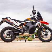 Egzoz ile uyumlu Husqvarna Norden 901 2022-2024, M3 Black Titanium, Egzoz yasal, onaylı, çıkarılabilir db killer ve bağlantı borulu susturucu 