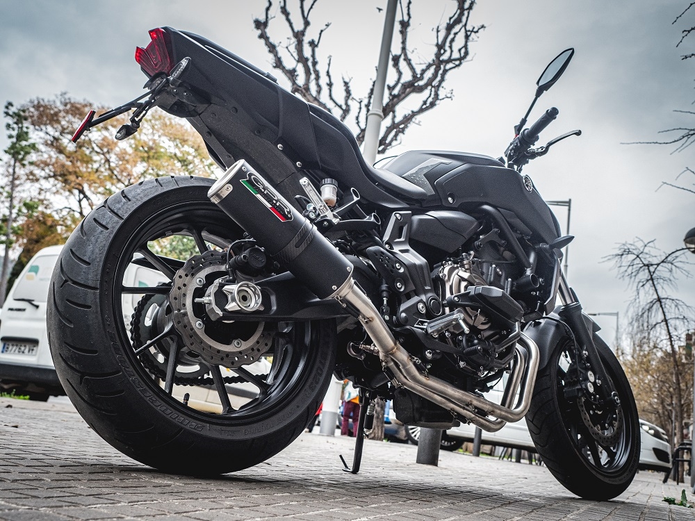 Egzoz ile uyumlu Yamaha Tracer 700 2016-2019, M3 Black Titanium, Yalnızca gürültü için onaylanan sistem, AB dışındaki pazarlar için geçerlidir Tam hat, susturucu artı toplayıcı 