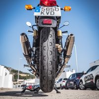 Egzoz ile uyumlu Royal Enfield Continental 650 2021-2024, Deeptone Inox, Homologe sistem, orijinal katalizör ortadan kalkacak Double Susturucu ve özel bağlantı borusu 