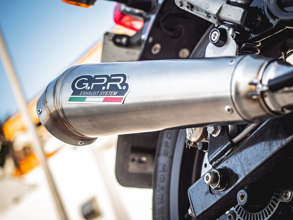 Egzoz ile uyumlu Royal Enfield Continental 650 2019-2020, Powercone Evo, Yalnızca gürültü için onaylanan sistem, AB dışındaki pazarlar için geçerlidir Double Susturucu ve özel bağlantı borusu 