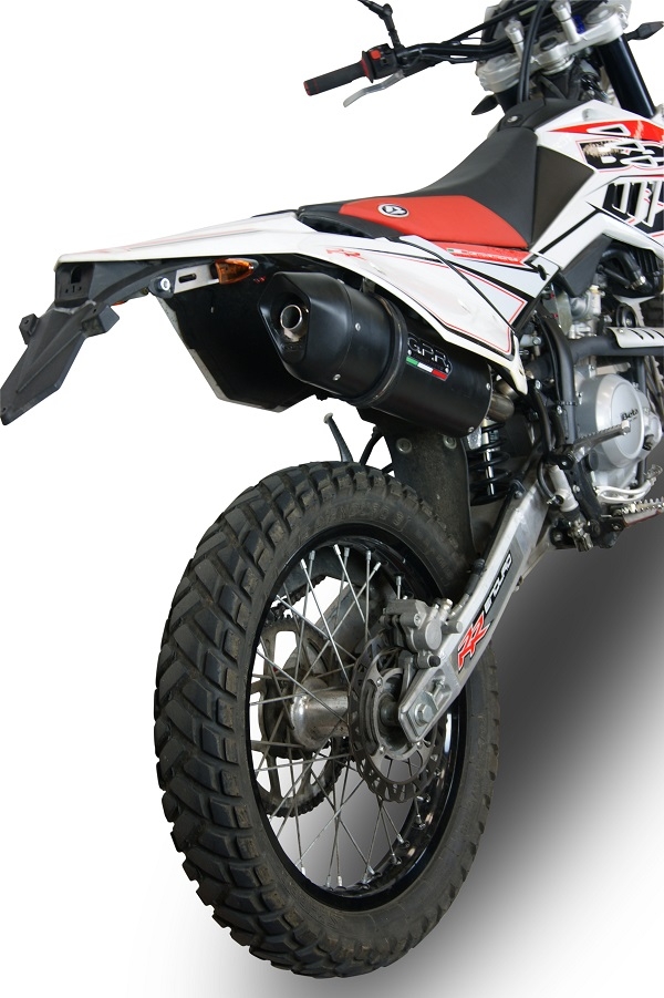 Egzoz ile uyumlu Beta RR 125 Enduro Lc 4t 2010-2018, Furore Nero, Egzoz yasal, onaylı, çıkarılabilir db killer ve bağlantı borulu susturucu 