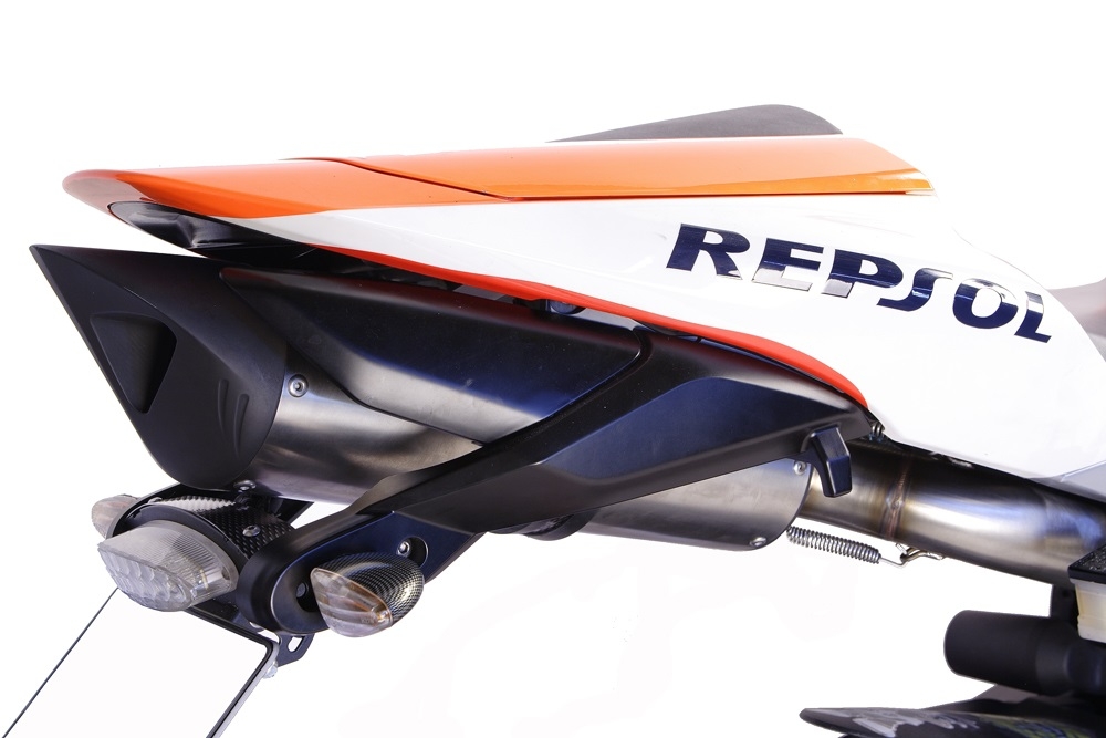 Egzoz ile uyumlu Honda Cbr 600 Rr 2003-2004, Tiburon Titanium, Egzoz yasal, onaylı, çıkarılabilir db killer ve bağlantı borulu susturucu 
