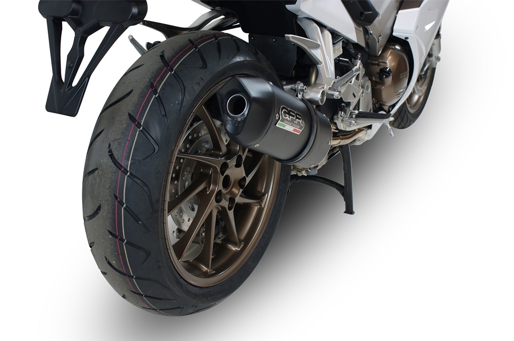 Egzoz ile uyumlu Honda Vfr 800 F 2014-2016, Furore Nero, Egzoz yasal, onaylı, çıkarılabilir db killer ve bağlantı borulu susturucu 