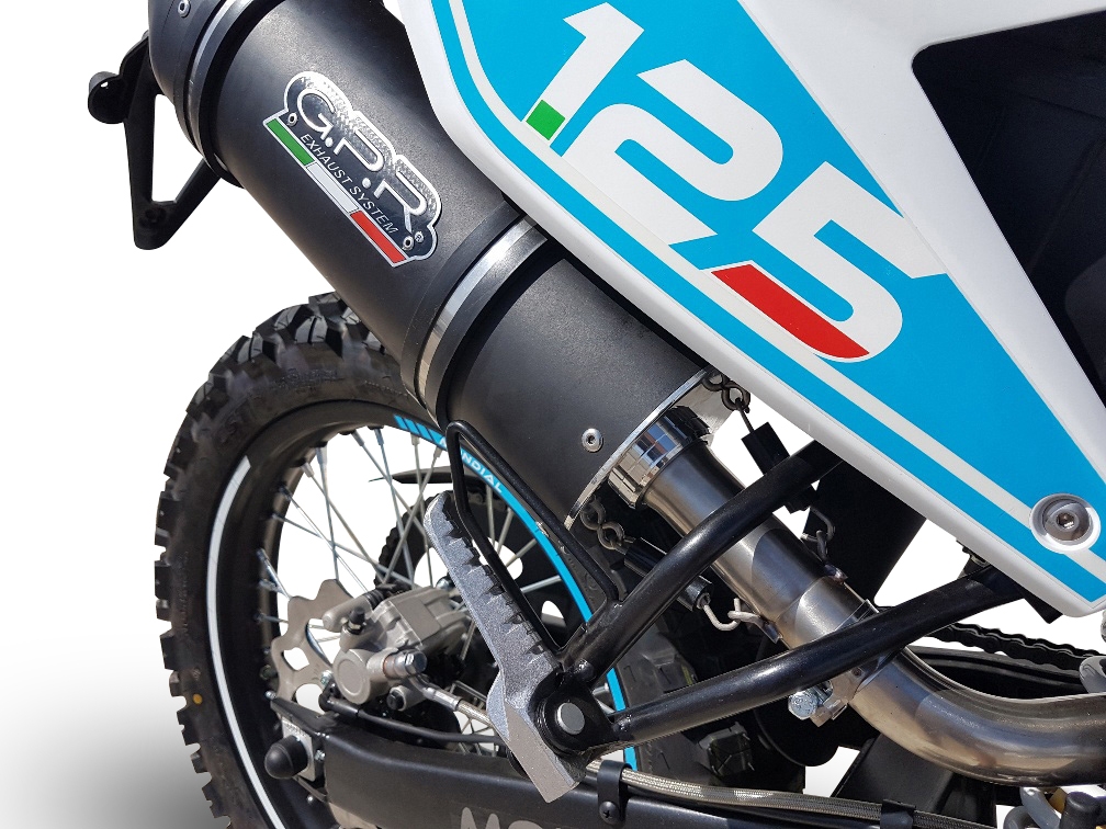 Egzoz ile uyumlu UM Motorcycles Dsr SM - EX 125 2018-2020, Furore Nero, Homologe sistem, orijinal katalizör ortadan kalkacak Susturucu ve özel bağlantı borusu 