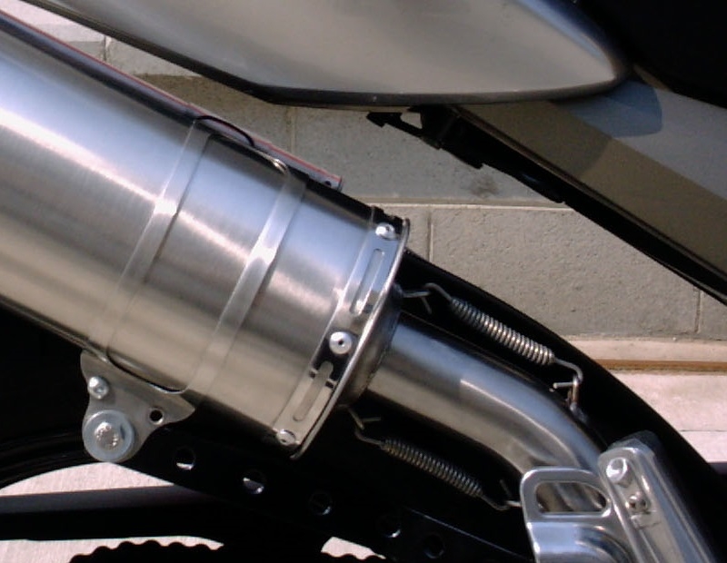 Egzoz ile uyumlu Yamaha Tdm 900 2002-2014, Furore Nero, Homologe sistem Double Susturucu ve özel bağlantı borusu 