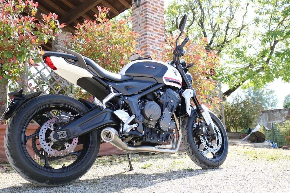 Egzoz ile uyumlu Triumph Trident 660 2021-2024, Powercone Evo, Homologe edilmemiş dbkiller ile yarış sistemi Tam hat, susturucu artı toplayıcı 