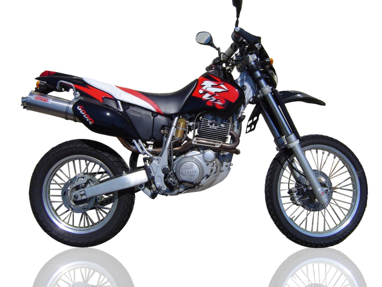 Egzoz ile uyumlu Yamaha Tt 600 R - Tt 600 E 1998-2004, Trioval, Egzoz yasal, onaylı, çıkarılabilir db killer ve bağlantı borulu susturucu 