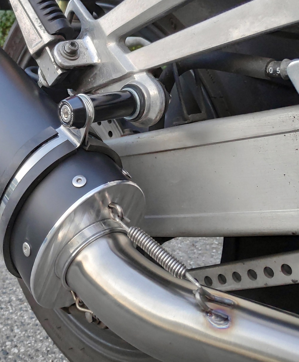Egzoz ile uyumlu Yamaha Xjr 1200 1995-1997, Furore Nero, Homologe sistem Double Susturucu ve özel bağlantı borusu 