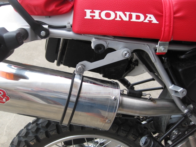 Egzoz ile uyumlu Kawasaki Klr 650 1988-2025, Trioval, Dbkiller'lı özel bağlantı borusunu içeren yarış egzoz sistemi 