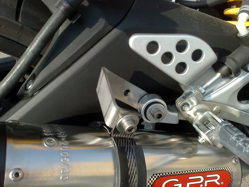 Egzoz ile uyumlu Yamaha Yzf-R 125 2008-2013, Furore Nero, Onaylanmış ve yasal, çıkarılabilir db öldürücü dahil tam sistem egzozu 