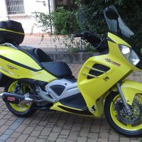 Egzoz ile uyumlu Malaguti Spidermax 500 GT 2004-2011, Power Bomb, Egzoz yasal, onaylı, çıkarılabilir db killer ve bağlantı borulu susturucu 