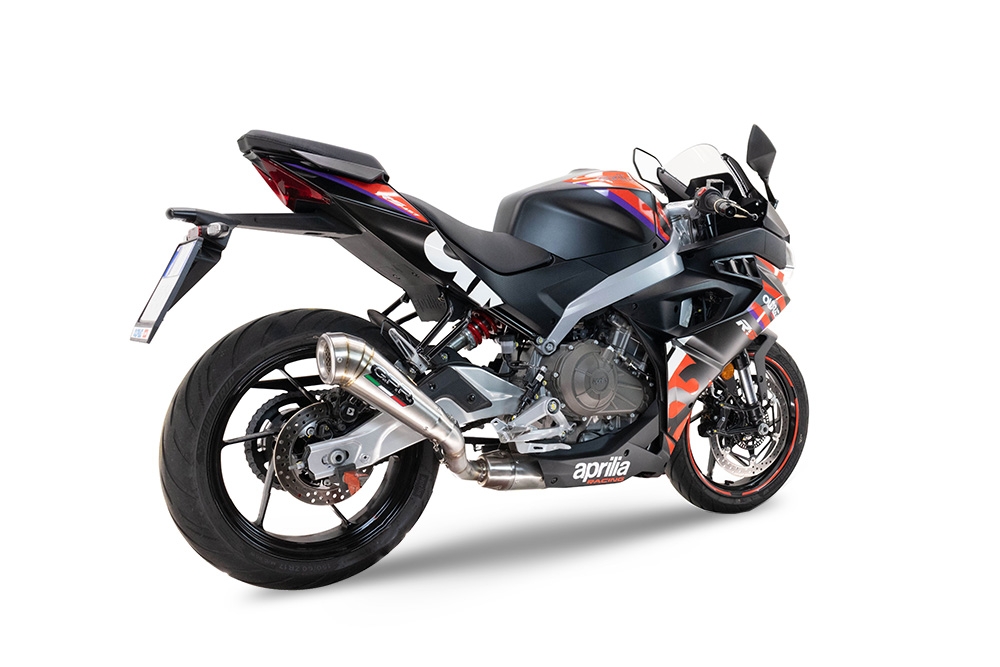 Egzoz ile uyumlu Aprilia RS 457 2024-2025, Powercone Evo, Yalnızca gürültü için onaylanan sistem, AB dışındaki pazarlar için geçerlidir Tam hat, susturucu artı toplayıcı 