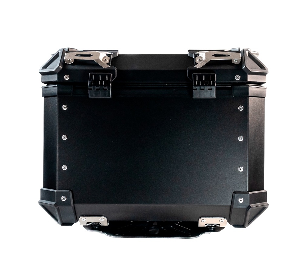 Top case GPR TECH compatible with  Ktm Duke 125 2021/2023 e5 GPR TECH Top case in aluminum, black color including, roof rack and specific plate Capacity 45 LT.