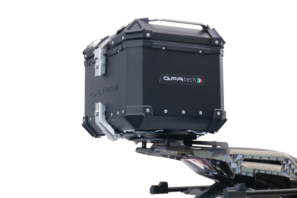 Topkoffer GPR TECH compatibel met  Zontes 350 T1 ADV 2022/2024 e5 Alüminyum üst kasa, siyah renk ve özel plaka dahildir Kapasite Litre 45