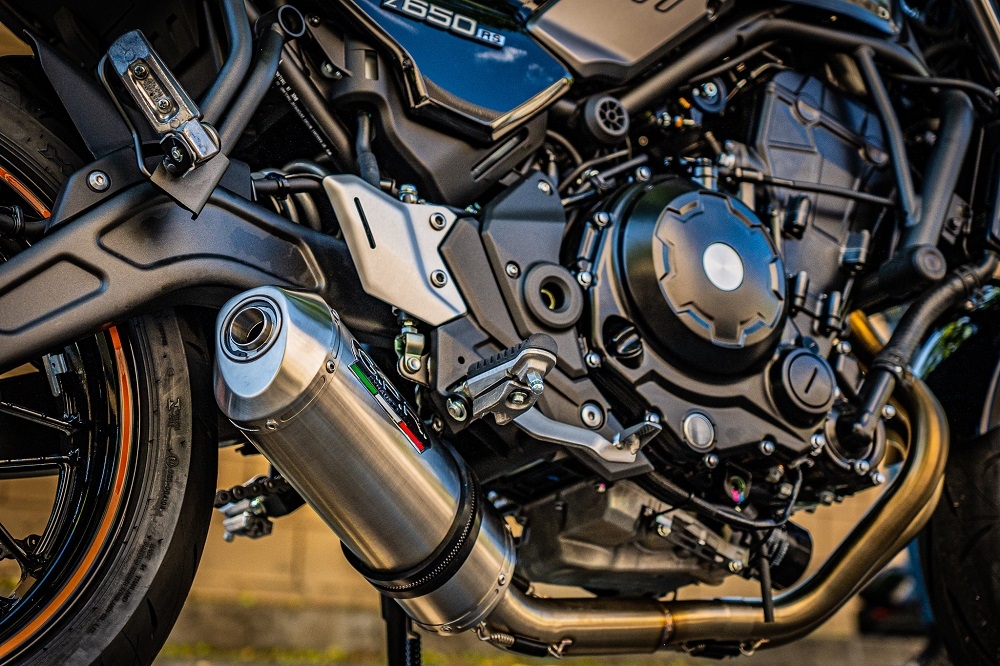 Egzoz ile uyumlu Kawasaki Z 650 RS 2021-2023, Satinox, Homologe edilmemiş dbkiller ile yarış sistemi Tam hat, susturucu artı toplayıcı 