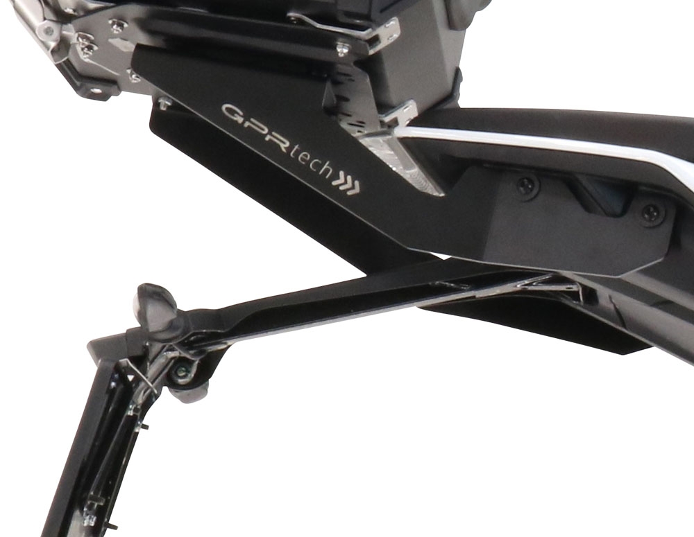 Top case GPR TECH compatible with  Ktm Duke 125 2021/2023 e5 GPR TECH Top case in aluminum, black color including, roof rack and specific plate Capacity 45 LT.