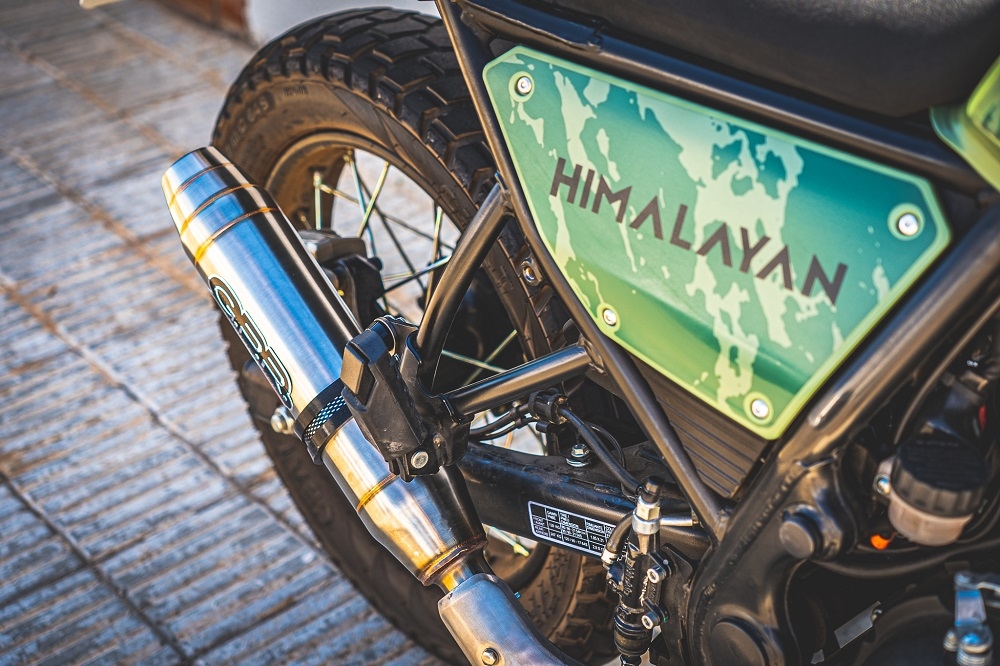 Egzoz ile uyumlu Royal Enfield Himalayan 410 DIAM 42.5 2017-2020, Deeptone Inox, Yarış Sistemi Susturucu ve özel bağlantı borusu 