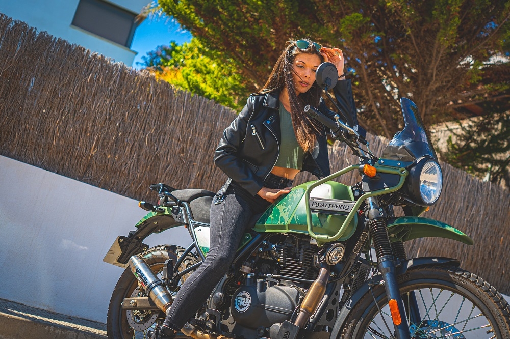 Egzoz ile uyumlu Royal Enfield Himalayan 410 DIAM 42.5 2017-2020, Deeptone Inox, Yarış Sistemi Susturucu ve özel bağlantı borusu 