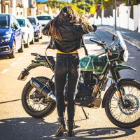 Egzoz ile uyumlu Royal Enfield Scram 411 2022-2024, Furore Nero, Yarış Sistemi Susturucu ve özel bağlantı borusu 