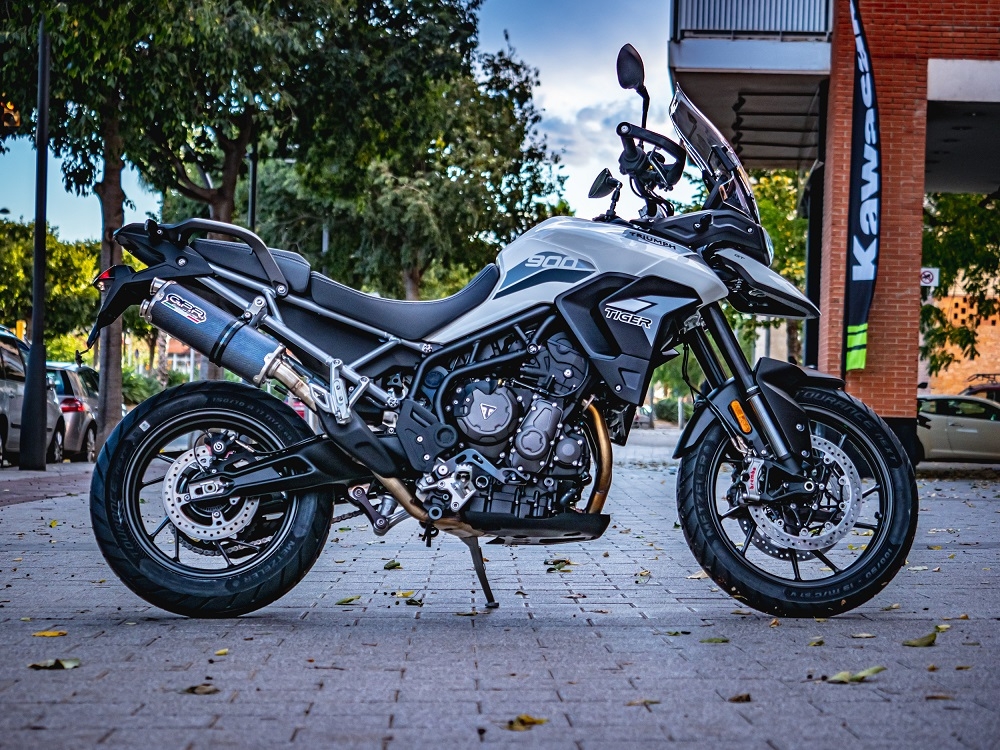 Egzoz ile uyumlu Triumph Tiger 850 2020-2024, Dual Inox, Egzoz yasal, onaylı, çıkarılabilir db killer ve bağlantı borulu susturucu 