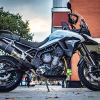 Egzoz ile uyumlu Triumph Tiger 900 2020-2023, Furore Evo4 Nero, Egzoz yasal, onaylı, çıkarılabilir db killer ve bağlantı borulu susturucu 