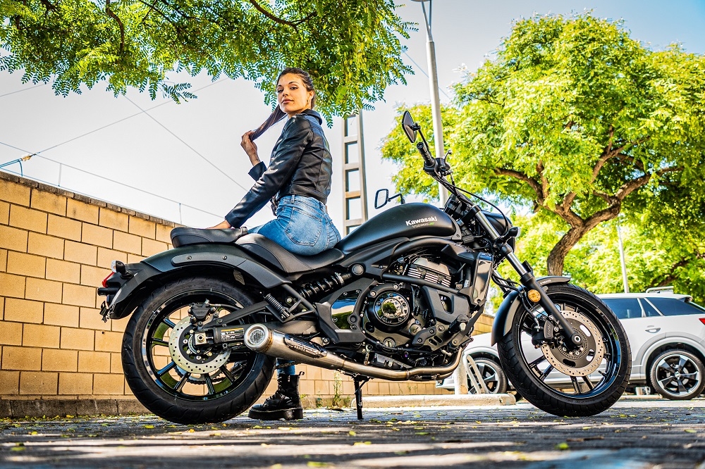 Egzoz ile uyumlu Kawasaki Vulcan 650 S 2021-2023, Powercone Evo, Yalnızca gürültü için onaylanan sistem, AB dışındaki pazarlar için geçerlidir Tam hat, susturucu artı toplayıcı 