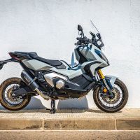 Egzoz ile uyumlu Honda X-Adv 750 2021-2024, Furore Evo4 Nero, Egzoz yasal, onaylı, çıkarılabilir db killer ve bağlantı borulu susturucu 