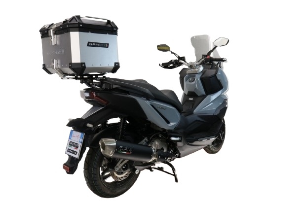 Topkoffer GPR TECH compatibel met  Bmw G 310 Gs 2017/2021 e4 Alüminyum üst çanta, özel plaka dahil gümüş rengi Kapasite Litre 45