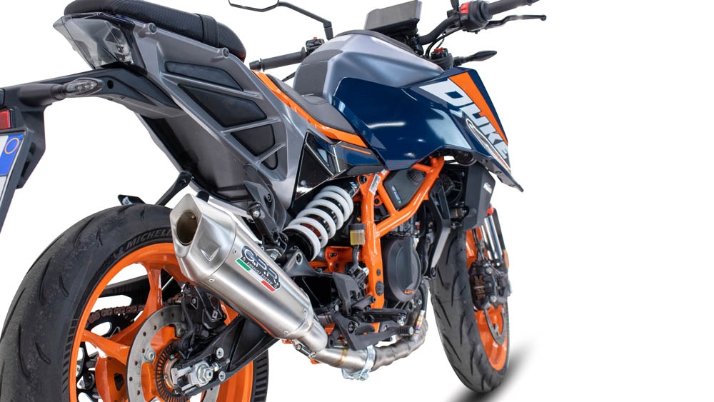 Egzoz ile uyumlu Ktm Duke 390 2024-2025, GP-Revo Titanium, Egzoz yasal, onaylı, çıkarılabilir db killer ve bağlantı borulu susturucu 