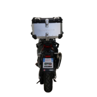 Topkoffer GPR TECH compatibel met  Bmw G 310 Gs 2017/2021 e4 Alüminyum üst çanta, özel plaka dahil gümüş rengi Kapasite Litre 45